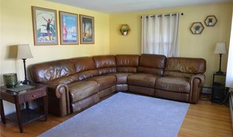 4 Norton Dr, Cumberland, RI 02864