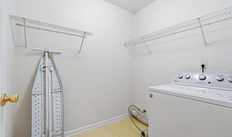 4168 Mcever Park Dr, Acworth, GA 30101