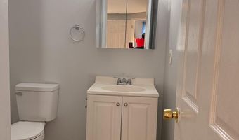 4303 PEMBROOK VILLAGE Dr 15, Alexandria, VA 22309