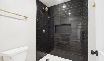 1316 MONTCLAIRE Ct, Appleton, WI 54915