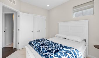 23158 HORSESHOE TRAIL Sq, Brambleton, VA 20148