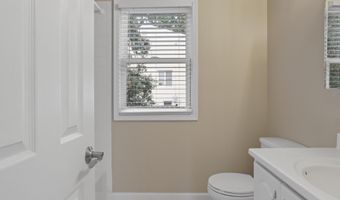 4415 ROBERTS Ave, Annandale, VA 22003