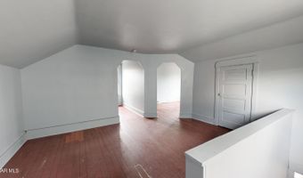 325 Bell Ave, Altoona, PA 16602
