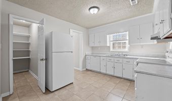 22225 Howard St, Athens, AL 35613