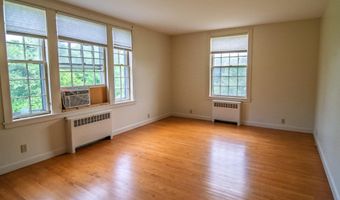672 E Orchard St, Brattleboro, VT 05301