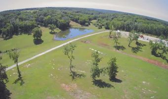 112 E Dade 22, Arcola, MO 65603