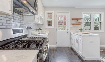 4003 AMES St NE, Washington, DC 20019