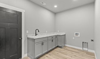 19225 Double Tree Cir, Belle Fourche, SD 57717