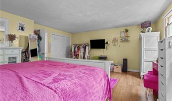 3 Cynthia Rd, Lincoln, RI 02865