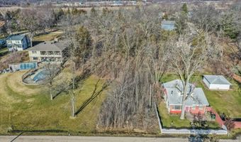 40963 N Champaign Dr, Antioch, IL 60002