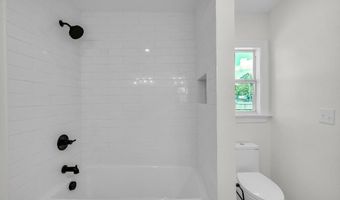 406 Easterbrook St, Bay St. Louis, MS 39520