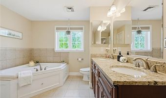 164 Bear Hill Rd 19, Cumberland, RI 02864