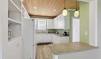 1126 W HARRIS St, Appleton, WI 54914