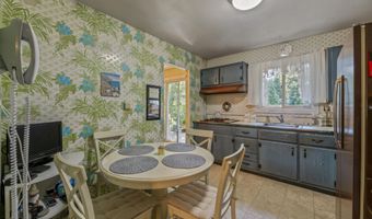 26 Warren Dr, Aberdeen, NJ 07747