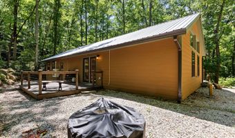 2052 Granny Squirrel Dr, Andrews, NC 28901