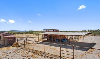 27755 S Clydesdale Ave, Congress, AZ 85332