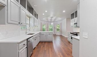47 Cresswell Dr, Bella Vista, AR 72714