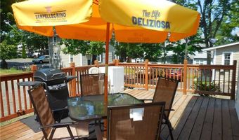 17 Lake Ave 1, Danbury, CT 06810