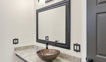 2660 Harnish Dr, Algonquin, IL 60102