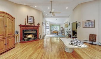 185 Monmouth Ave, Atlantic Highlands, NJ 07716