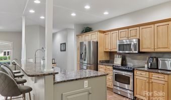 26 Ocaso Dr, Asheville, NC 28806