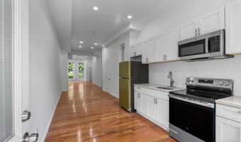 2912 AUCHENTOROLY Ter, Baltimore, MD 21217
