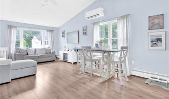 75 Canning St, Cumberland, RI 02864