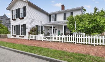 116 E Main St, Abingdon, VA 24210
