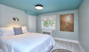 8 Rebel Ln, Darien, CT 06820