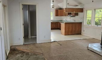 330 Narrow Shore Rd, Aydlett, NC 27916