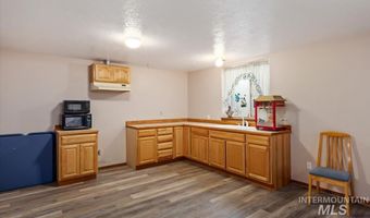 3847 N 1000 E, Buhl, ID 83316