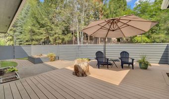 520 NW Divot Dr, Bend, OR 97703