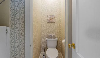 185 Whitehall Rd, Albany, NY 12209