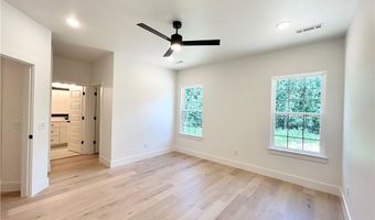 37 Copinsay Dr, Bella Vista, AR 72715