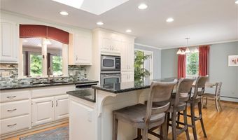 70 High Ridge Dr, Cumberland, RI 02864
