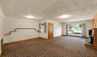 1331 G St, Springfield, OR 97477