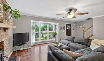 1457 Greenfield Crossing Ct, Ballwin, MO 63021