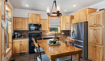 348 La Escena Dr, Bellvue, CO 80512