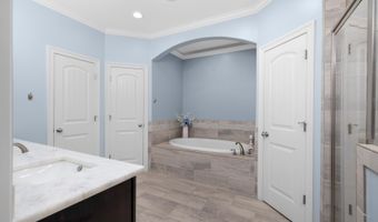 178 E CHERRYBARK Dr, Atoka, TN 38004