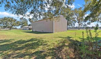 236 Beacon Ln, Atmore, AL 36502