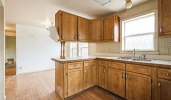 17856 Green Rd, Anamosa, IA 52205