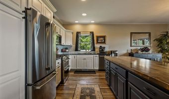 165 Sylvan Dr, Bigfork, MT 59911