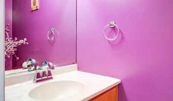65 MICHIGAN Dr, Reading, PA 19608