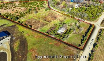 1587 N 450th Rd, Baldwin City, KS 66006