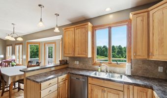 1084 38th St, Allegan, MI 49010