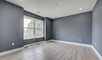 10032 SINNOTT, Bethesda, MD 20817