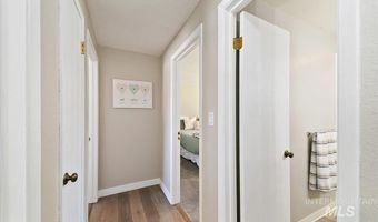 2214 N Constantine Ave, Boise, ID 83704