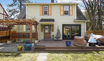 1732 Jackson Ave, Ann Arbor, MI 48103