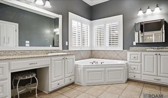 9130 Homestead Dr, Baton Rouge, LA 70817