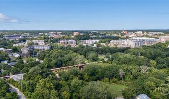 231 S Poplar St, Athens, GA 30601